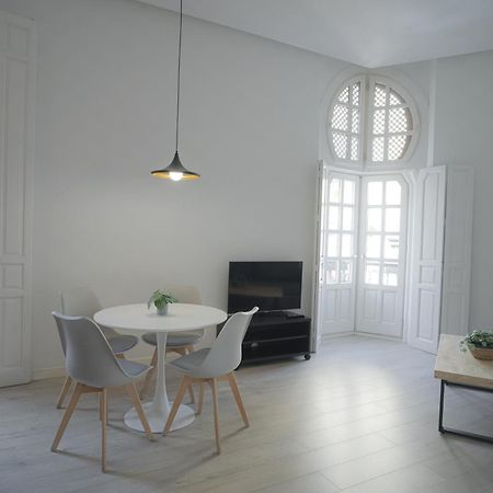 Casa Palacio La Casa Blanca Suites Sewilla Zewnętrze zdjęcie