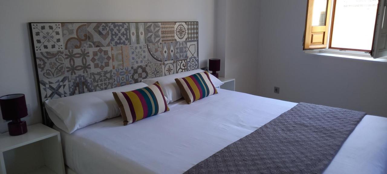 Casa Palacio La Casa Blanca Suites Sewilla Zewnętrze zdjęcie