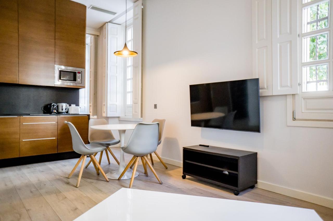 Casa Palacio La Casa Blanca Suites Sewilla Zewnętrze zdjęcie